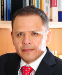 Headshot of Pr. Paul Paredes